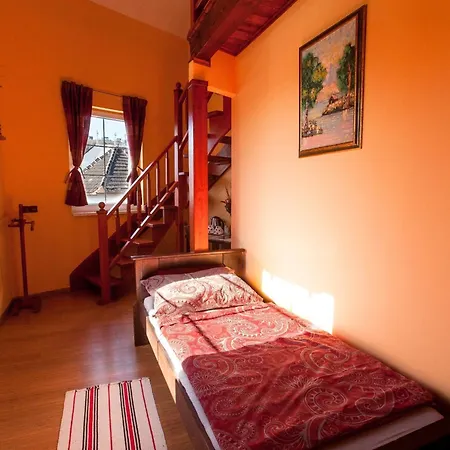 Bastion Oda ve Kahvaltı 3*