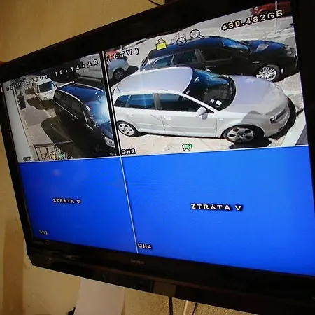 Bastion Bed & Breakfast 3*